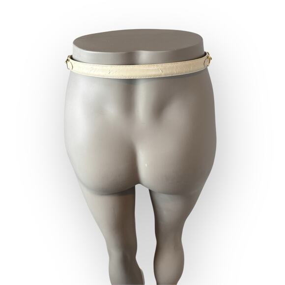 Vintage Ivory and Gold Genuine Leather Belt Size Small - Picture 4 of 10